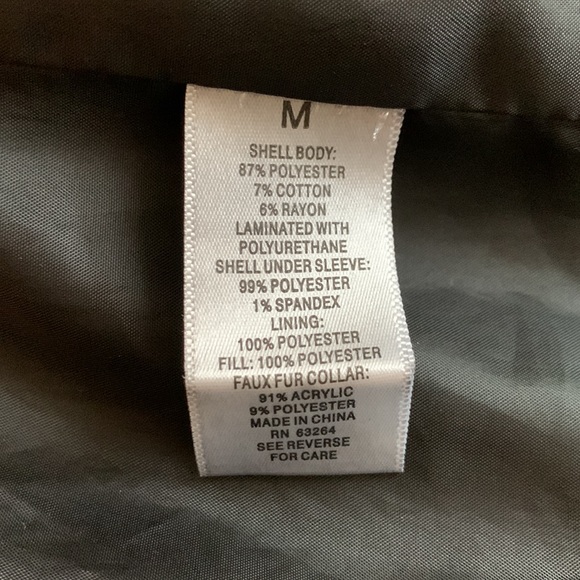 Black Leather Coat w/Removal Faux Fur Collar NEW - Picture 12 of 13